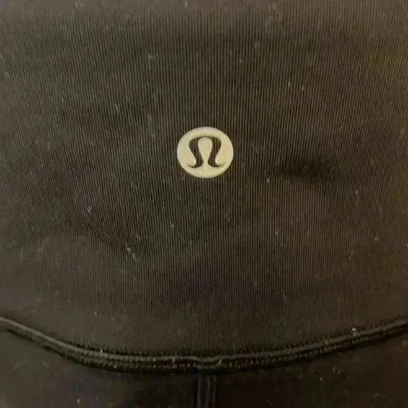 Lululemon Black Leggings with Mesh-Sz 4 - Picture 4 of 5